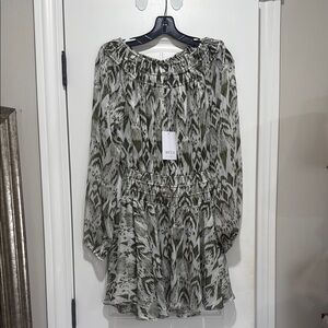 Green and White Patterned Dress